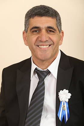 ירון מזוז